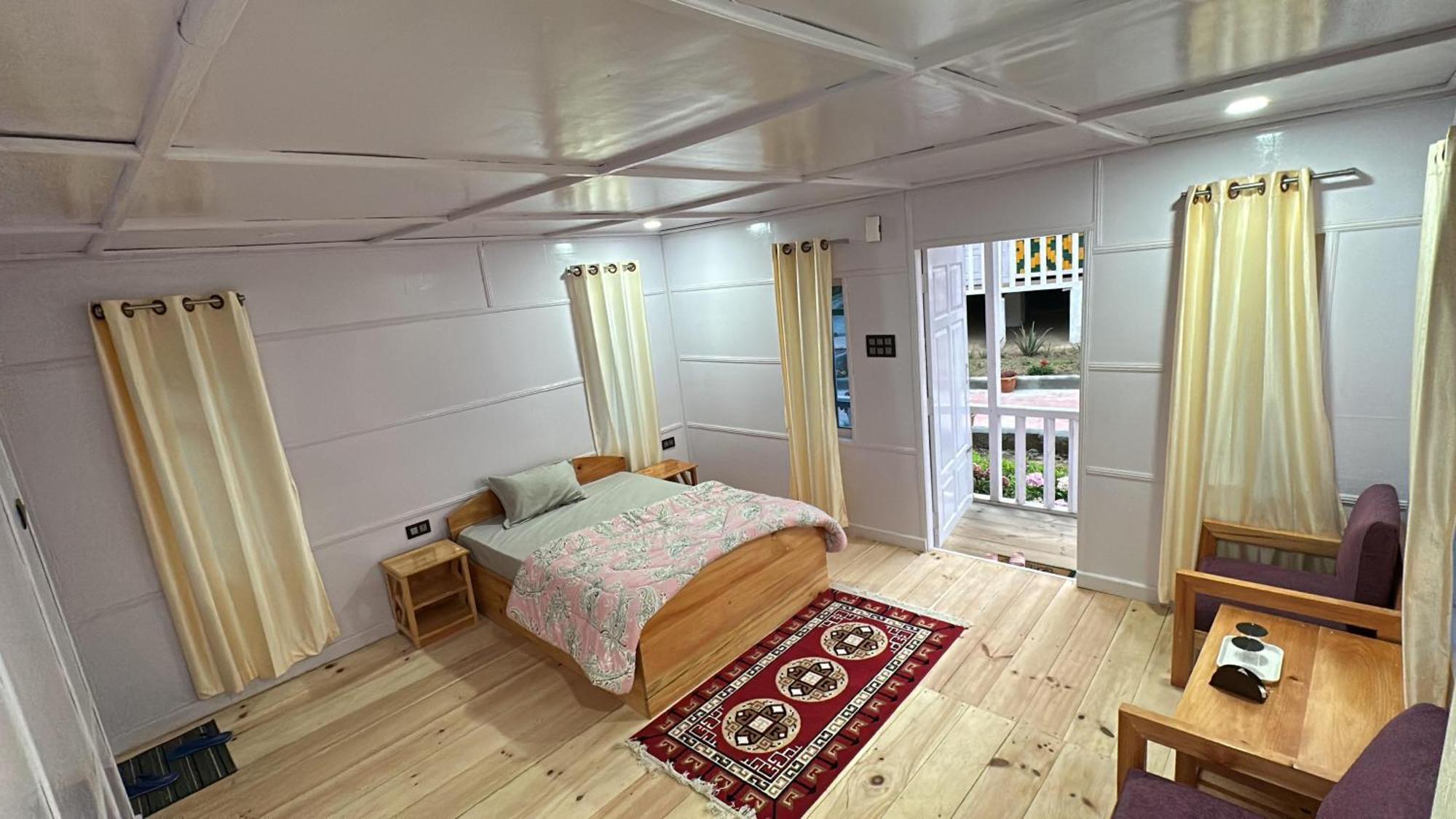 Brokpa Estate Apartman Dirāng Kültér fotó