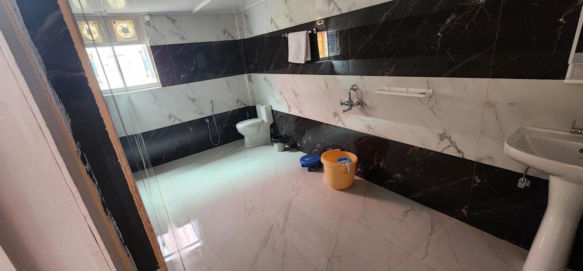 Brokpa Estate Apartman Dirāng Kültér fotó